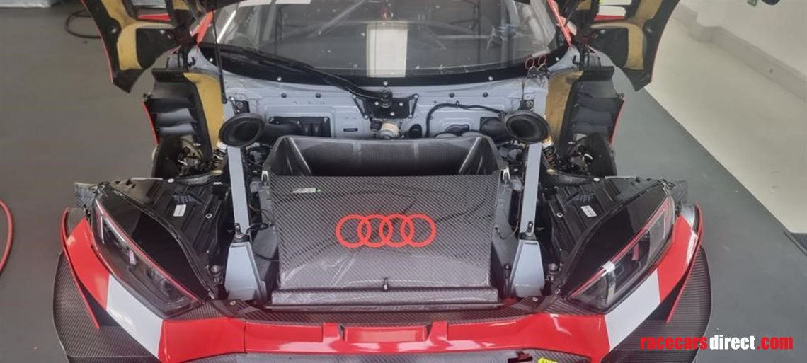 balfe-motorsport-audi-r8-gt3-evo-11