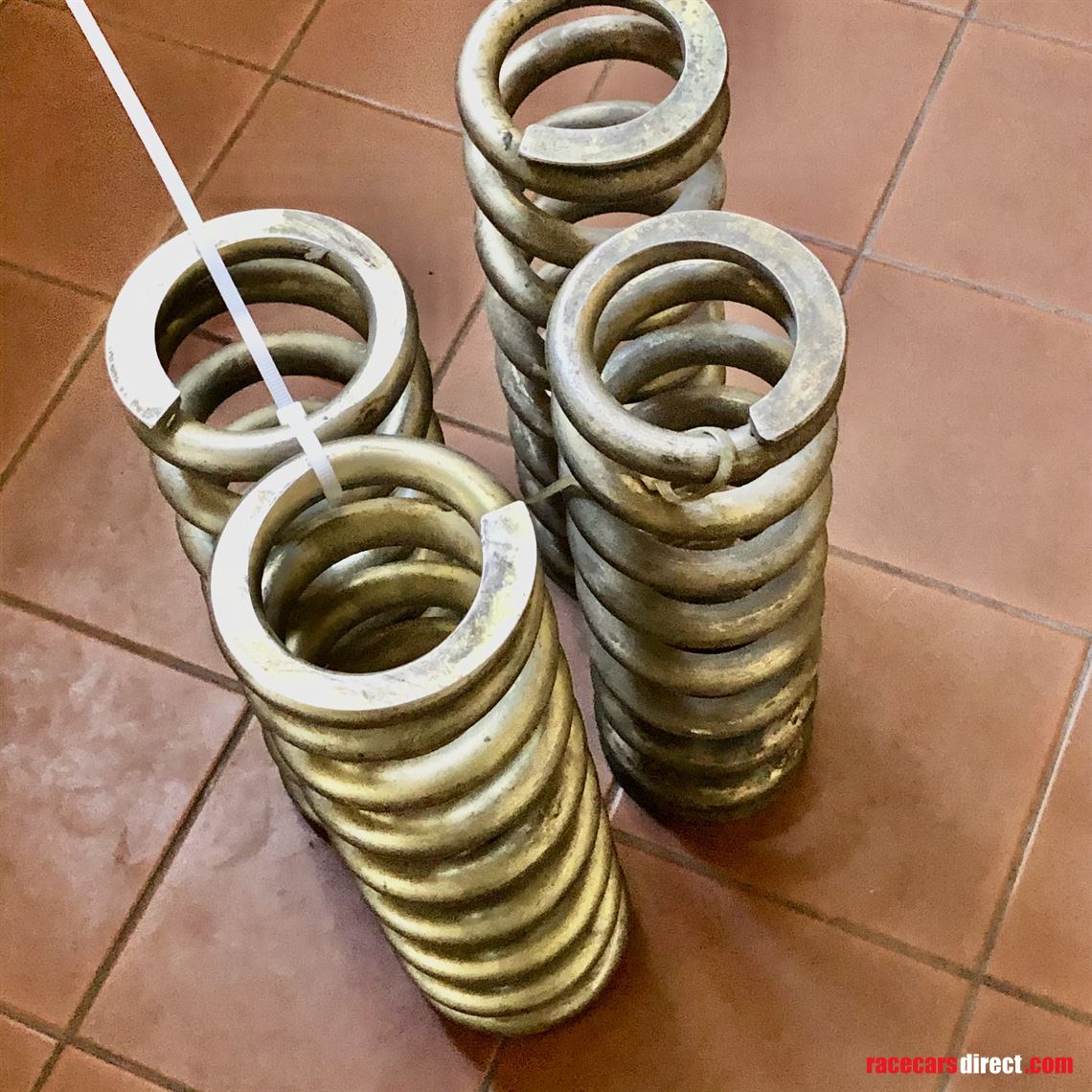 Racecarsdirect.com - 4 Titanium 11.0x2.25 - 400/425lb Springs- BMW M1