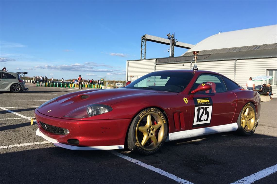 ferrari-550-maranello