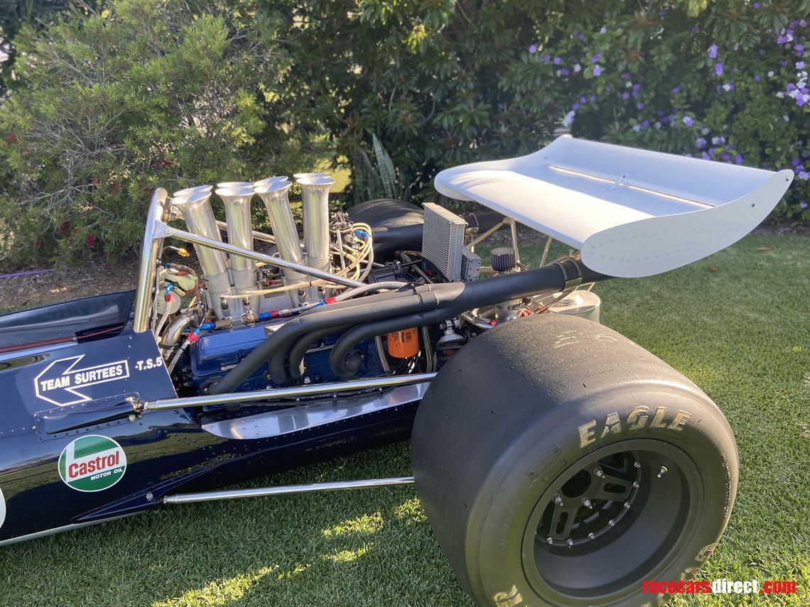 Racecarsdirect.com - F5000 Surtees TS5 A #10