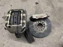 brembo-callipers-carbon-disc-and-pads