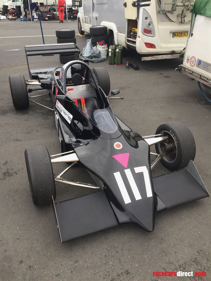 reynard-sf86-formula-ford-2000