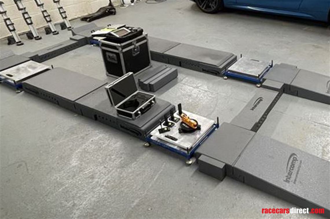 complete-flat-floor-set-up