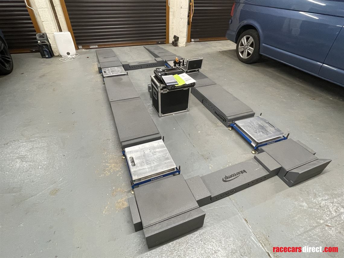 complete-flat-floor-set-up