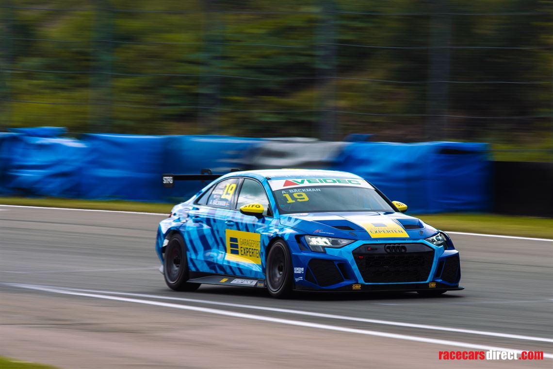 2x-audi-rs3-lms-tcr-2022---033-037