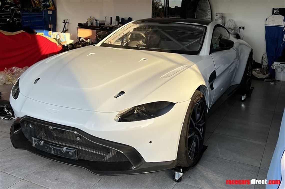 10k-reduction-aston-martin-gt4-project-2020