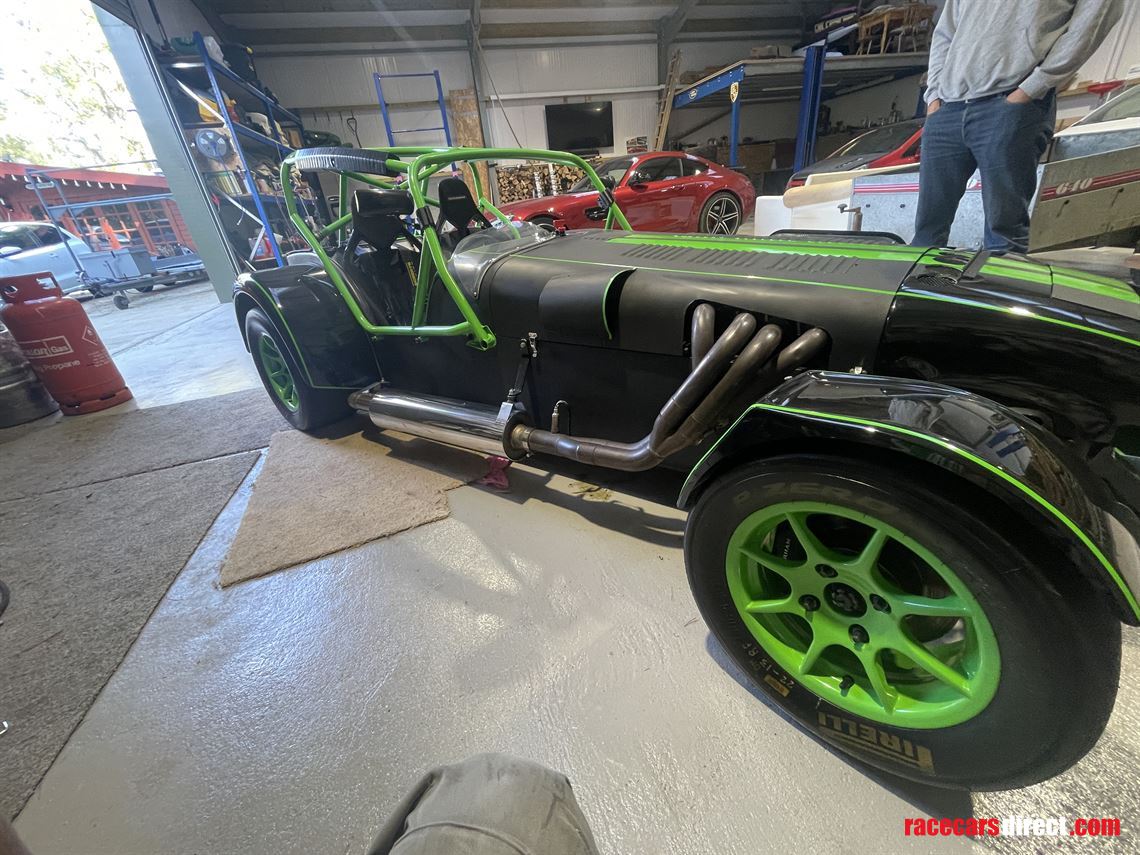 caterham-23-280bhp-c400-race-trackday-car