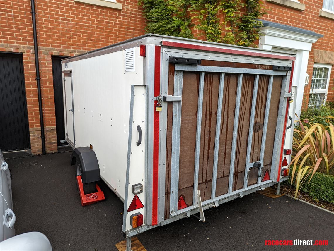 custom-built-enclosed-covered-car-trailer-fit