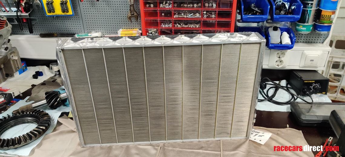 Racecarsdirect.com - Mezzo F1 / Indy Car radiator