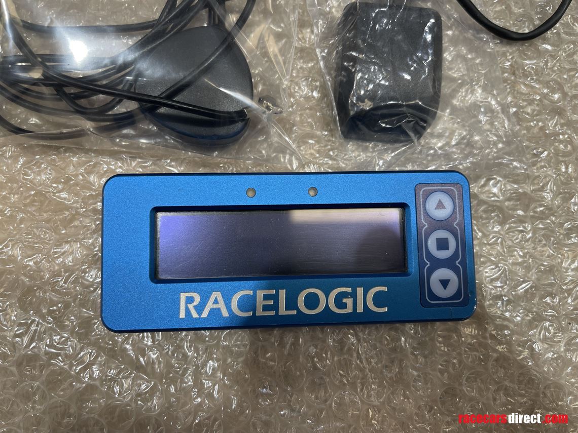 Racecarsdirect.com - RaceLogic Vbox Laptimer