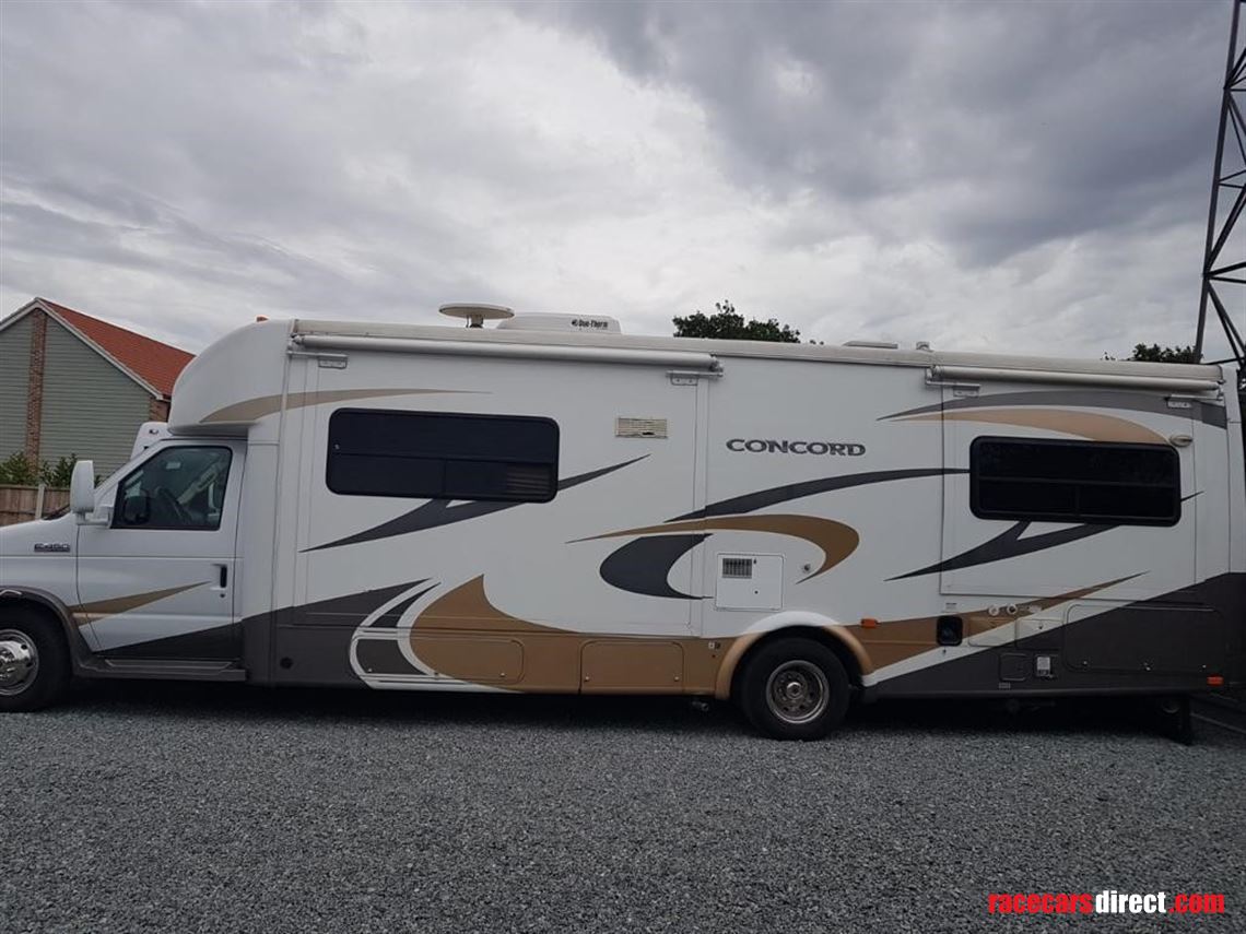 Racecarsdirect.com - 2007 Coachmen Concorde 300TS