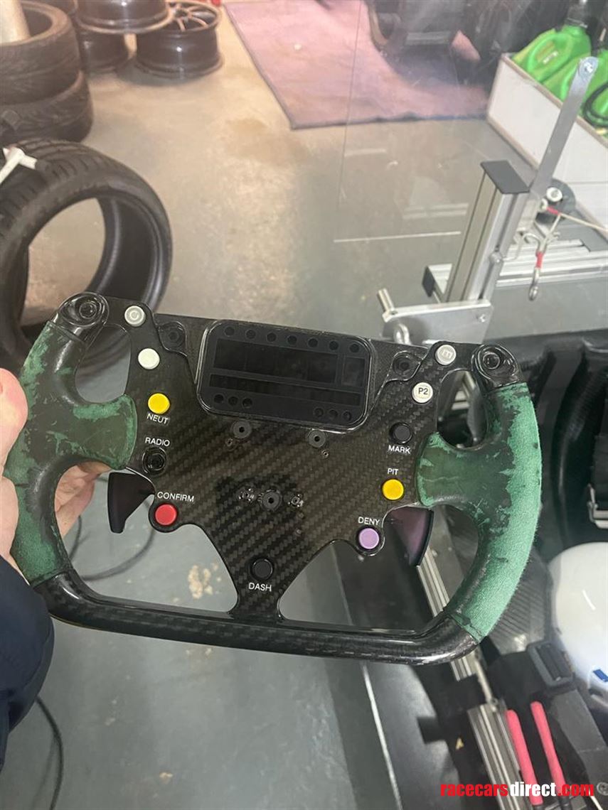 jaguar-f1-steering-wheel