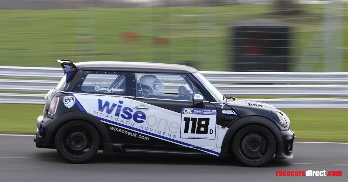 Racecarsdirect.com - R56 Mini challenge