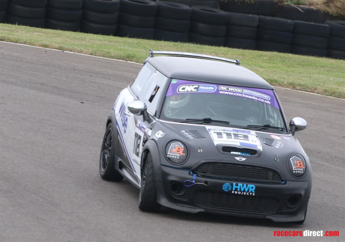 Racecarsdirect.com - R56 Mini challenge