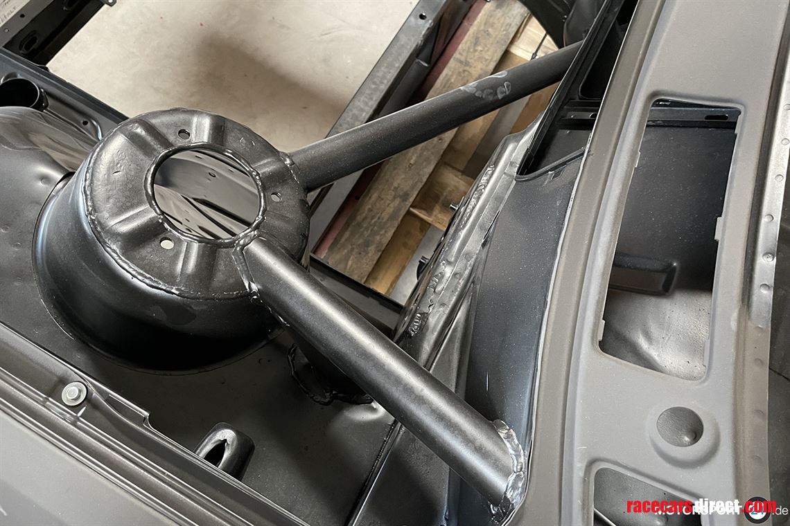 Racecarsdirect.com - New BMW M3 E30 Gruppe A 89/90 Body Shell Replica