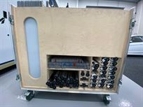 caseliner-magseam-23-car-garage-boarding-syst