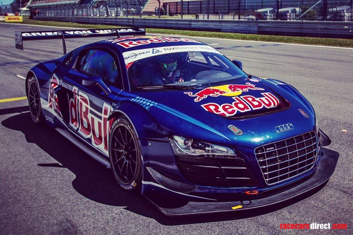 audi-r8-lms-ultra-2013