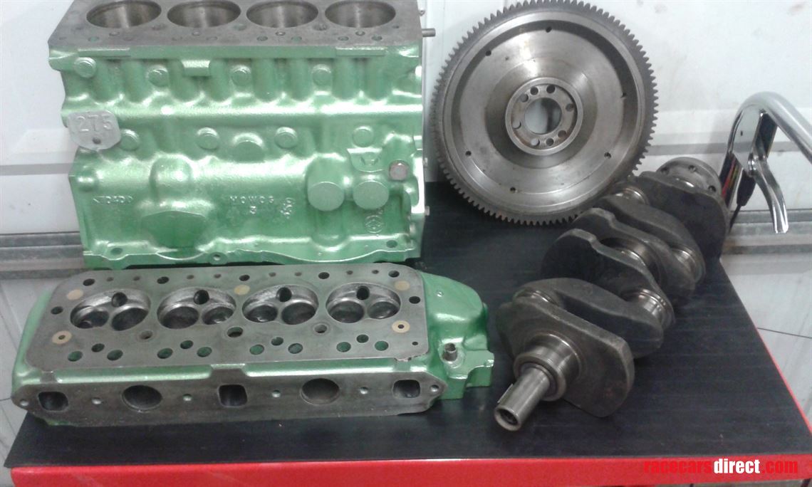 mg-midget-1275-engine-block-and-parts
