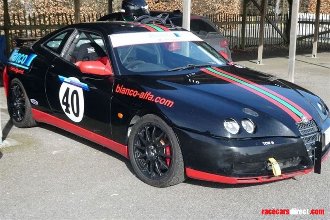 alfa-romeo-32-v6-race-car