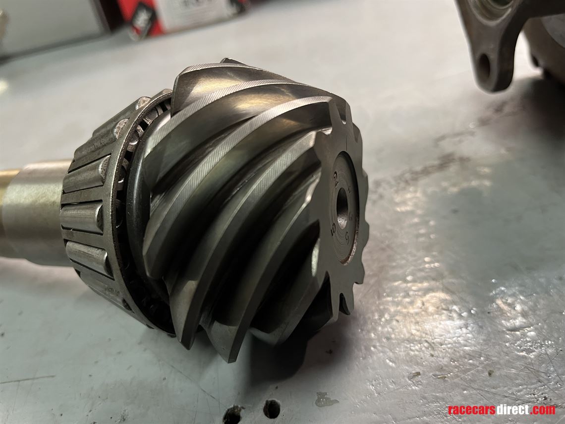 bmw-e9-e12-e24-side-loading-lsd-3071-plus-371