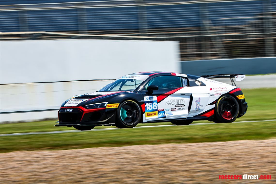 almost-new-audi-r8-gt4-evo