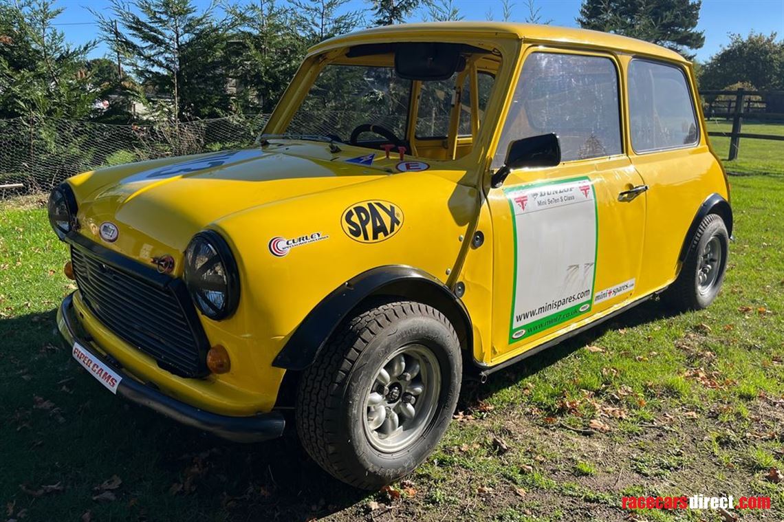 Racecarsdirect.com - Classic Mini Race Car Rolling Shell.