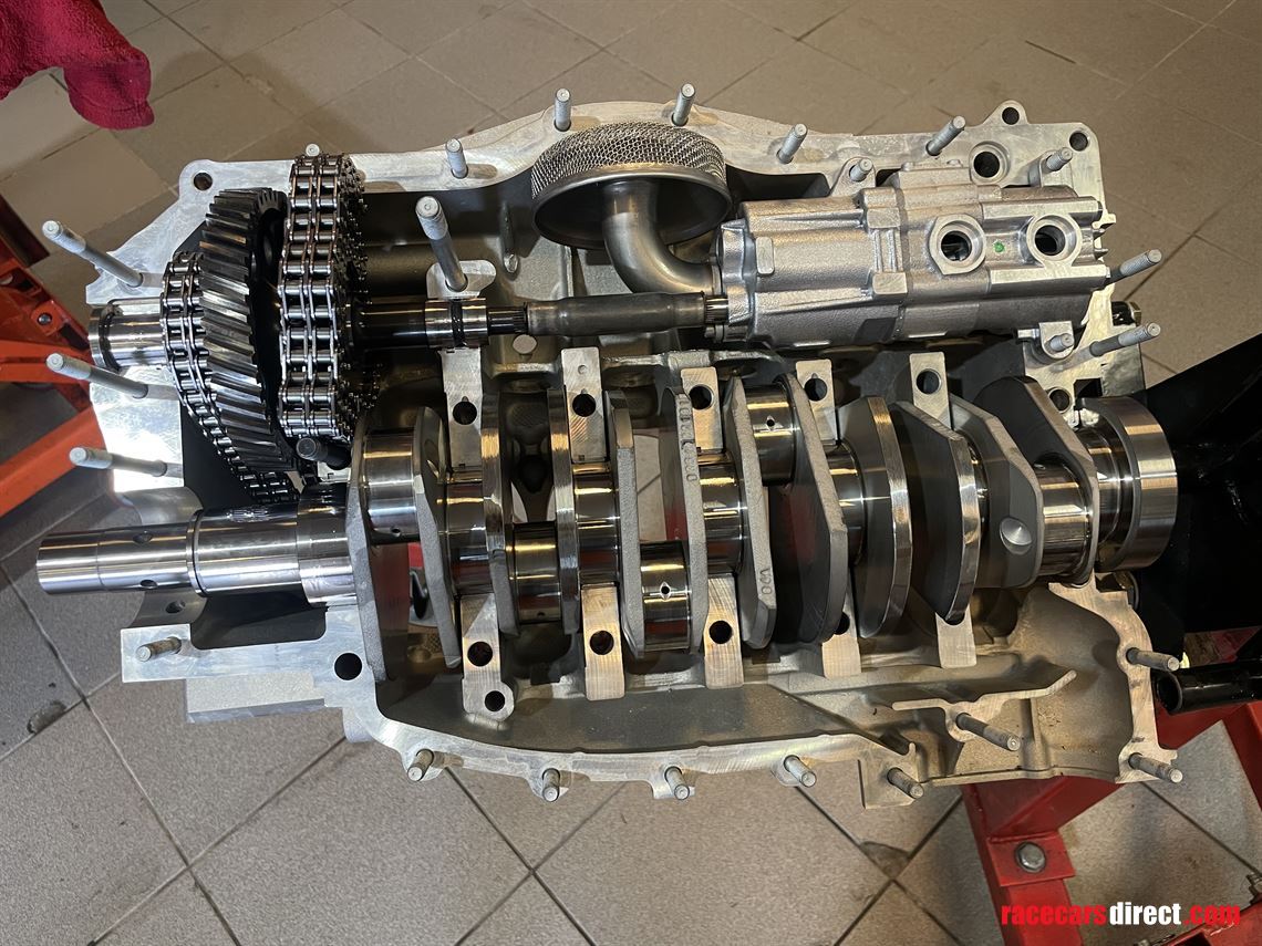 porsche-engine-gearbox-rebiult