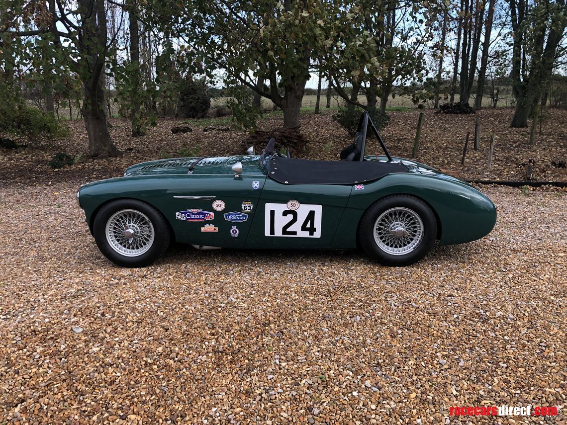 austin-healey-100-immaculate-very-competitive