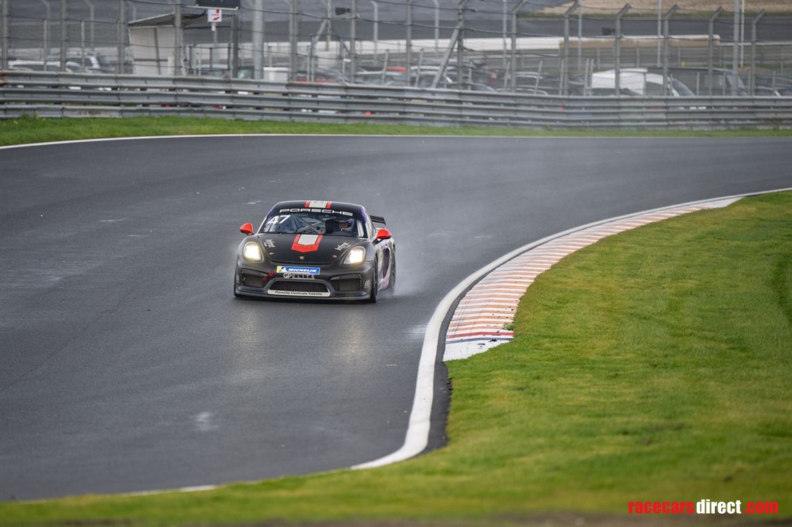 cayman-981-gt4-clubsport-mr-for-sale