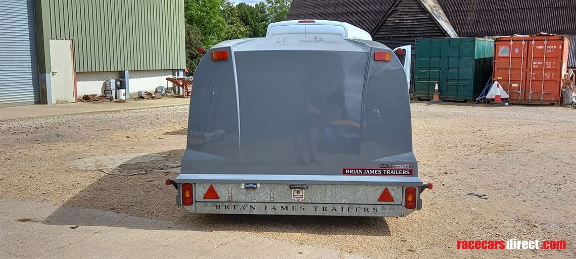 sold-sold-brian-james-rs3-enclosed-trailer