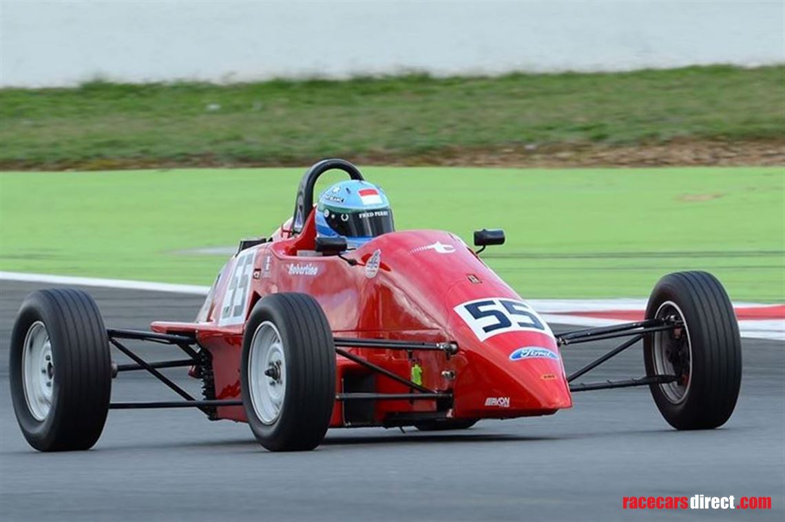 RAY 92 FF 1600