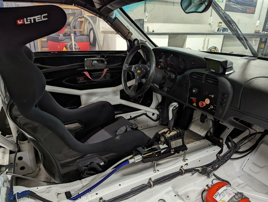 porsche-996-gt3-cup-2005