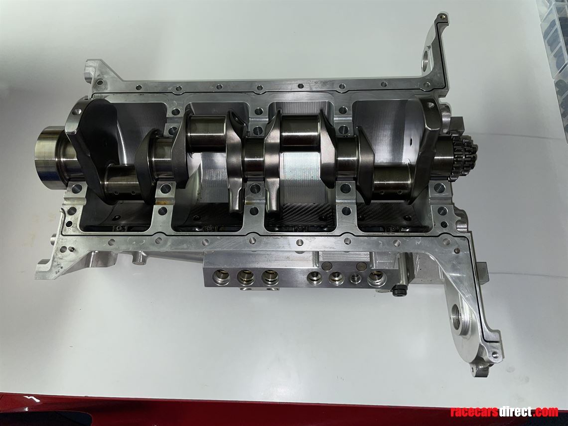 Racecarsdirect.com - TWR 3.5L V8 Indy Engine - 650 bhp -stripped for ...