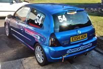 renault-clio-182-race-car-and-brian-james-tra