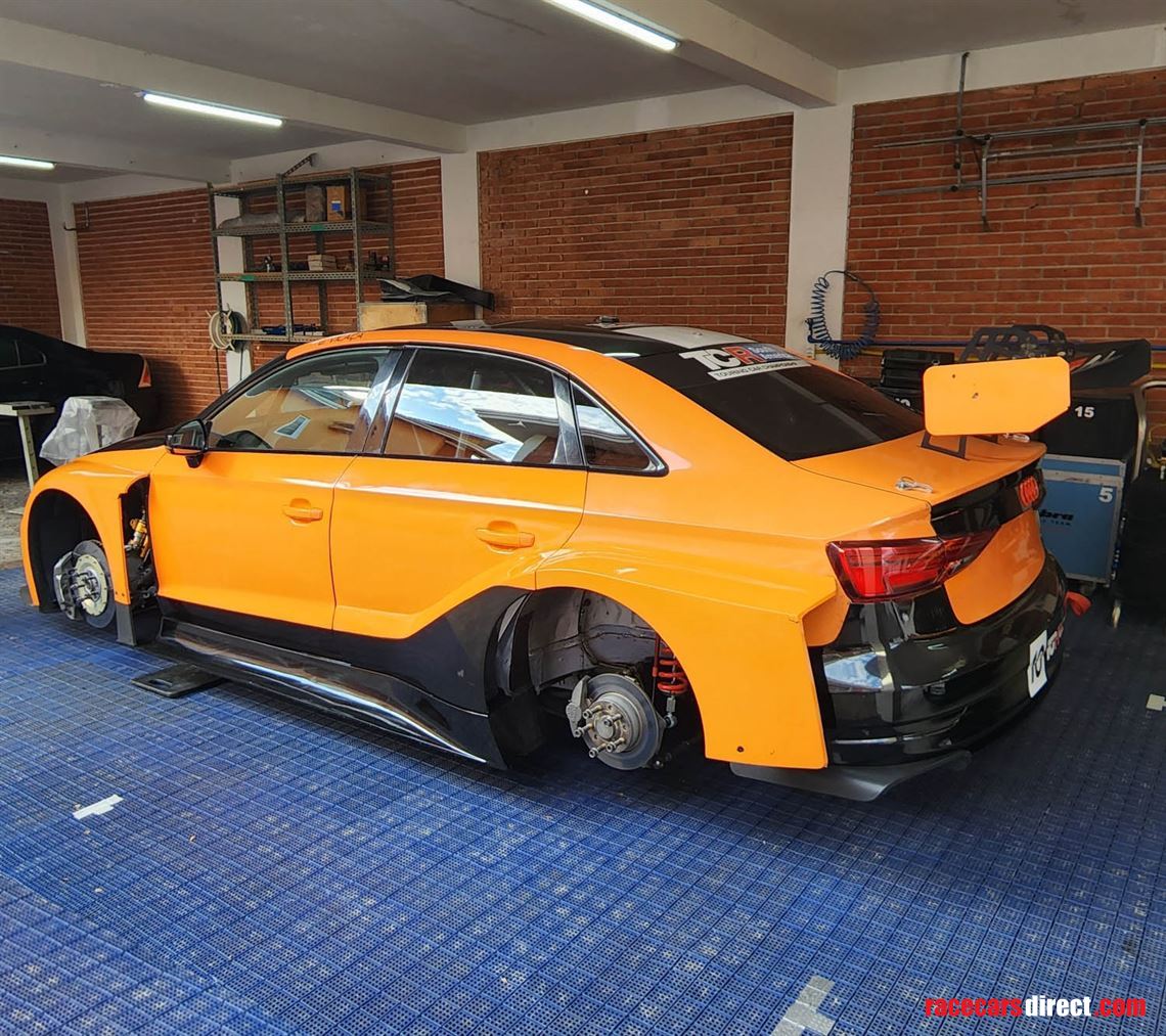 audi-tcr-gen-i-sequencial-gearbox