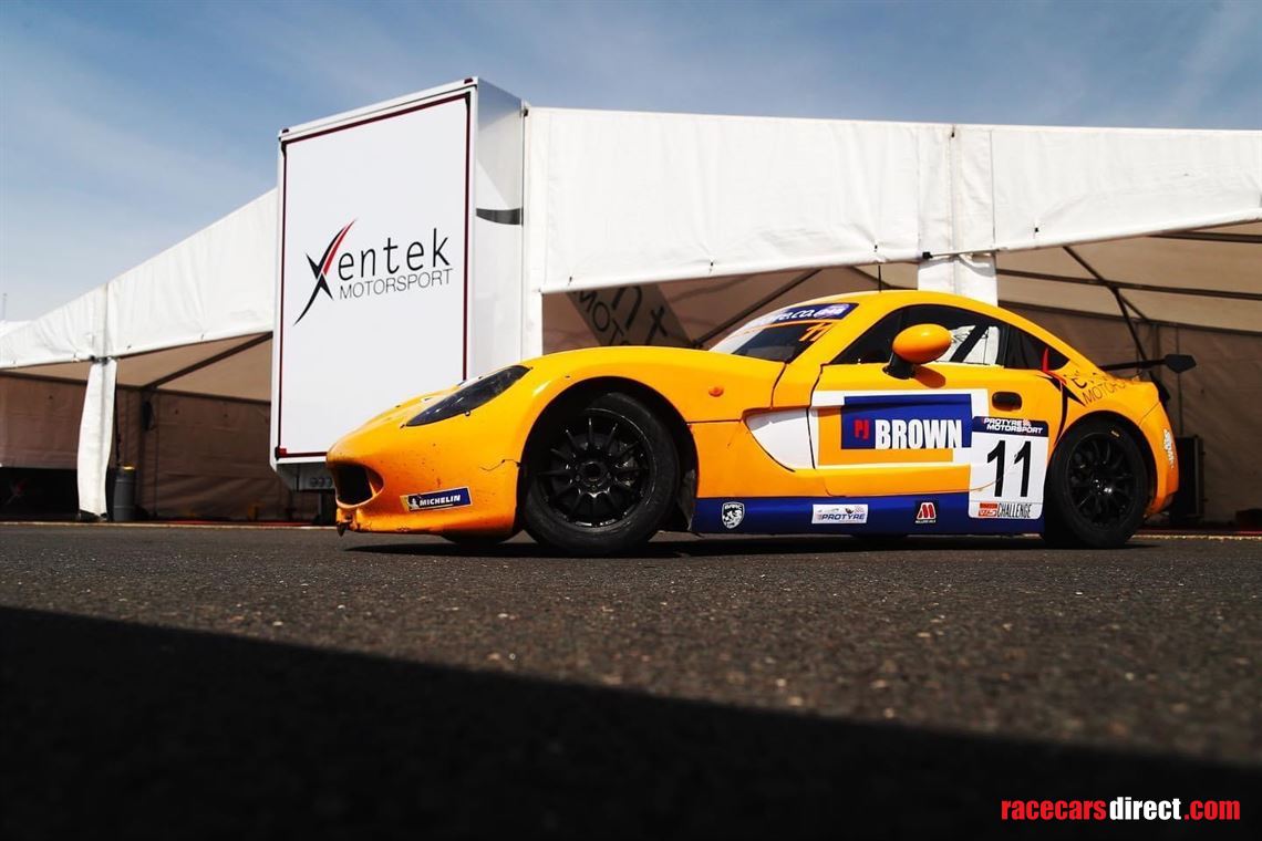 ginetta-gt5