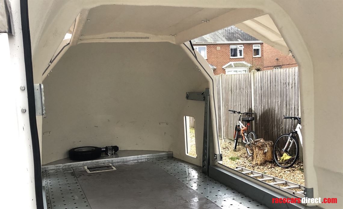 eco-trailer-velocity-iq