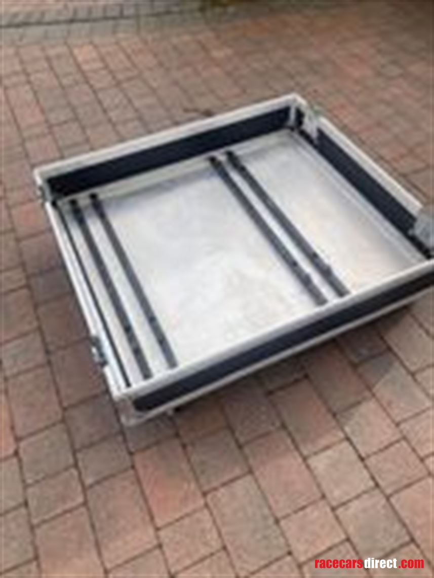 Racecarsdirect.com - Packhorse Flight Case (For Engine)