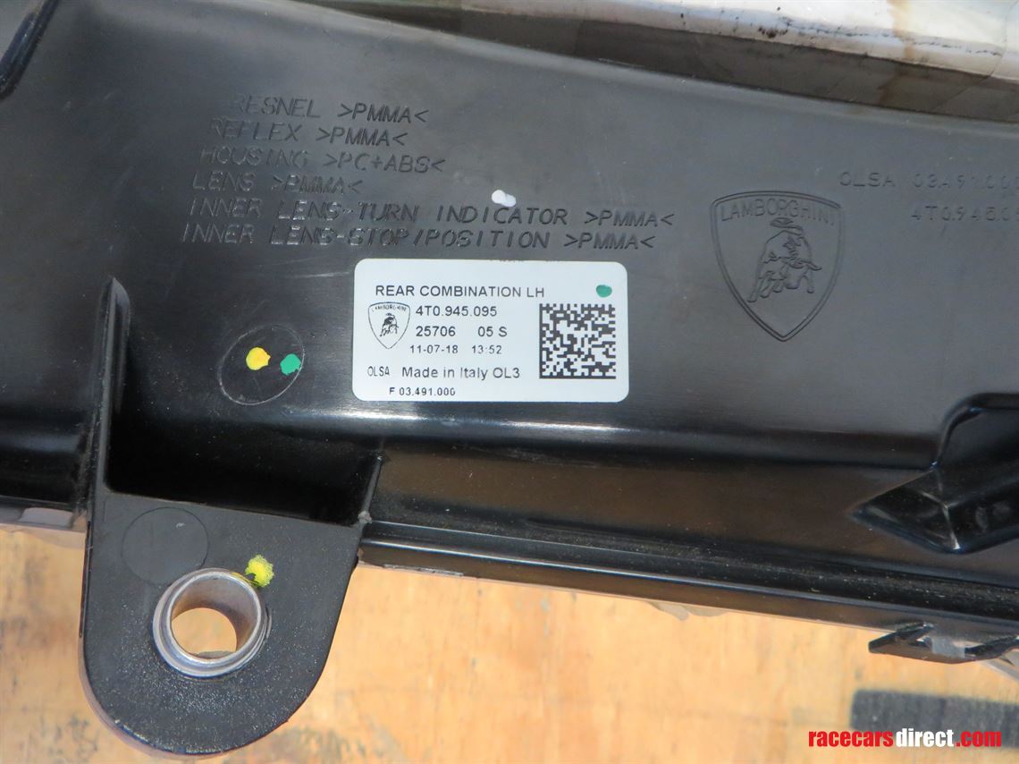 lamborghini-gt3trofeo-tail-light-assembly