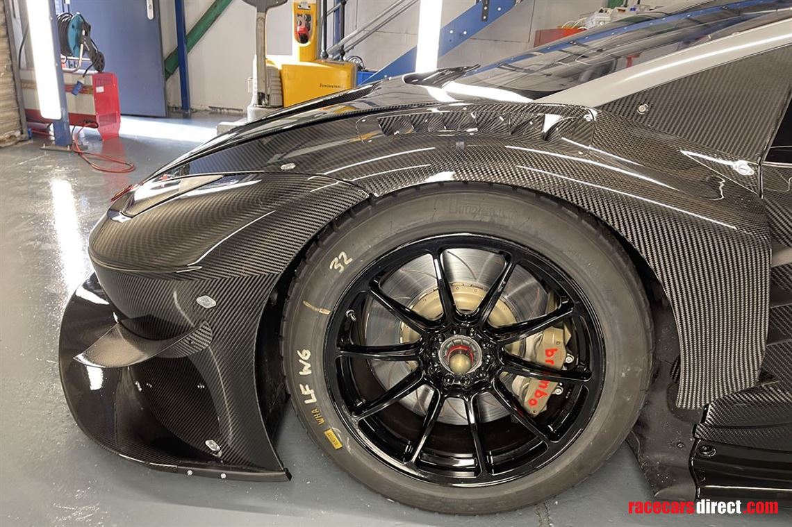 lamborghini-huracan-gt3-evo-2022