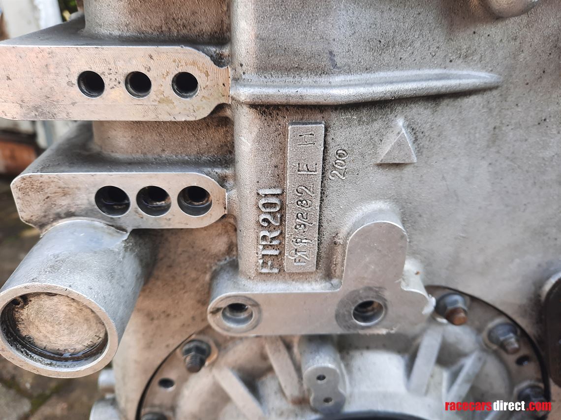 hewland-ftr-short-box-with-bell-housing-crb