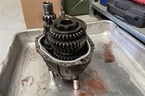 hewland-ft200-5-speed-gearbox