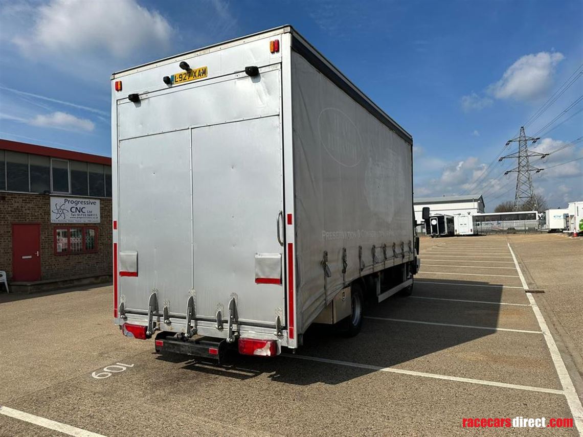 Racecarsdirect.com - Mercedes 814 Transporter Race Vehicle Transporter