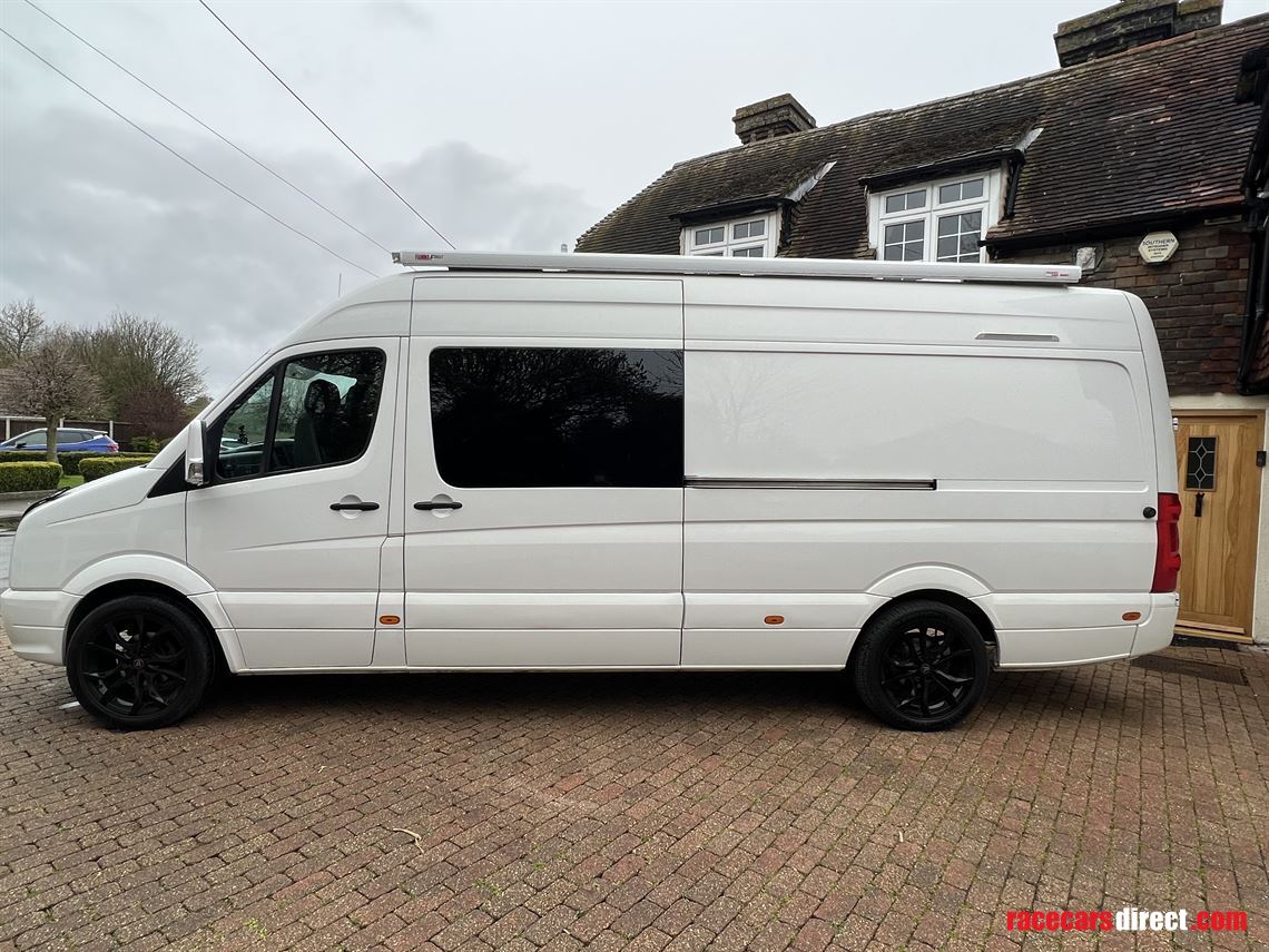 2015-lwb-volkswagen-crafter-race-van