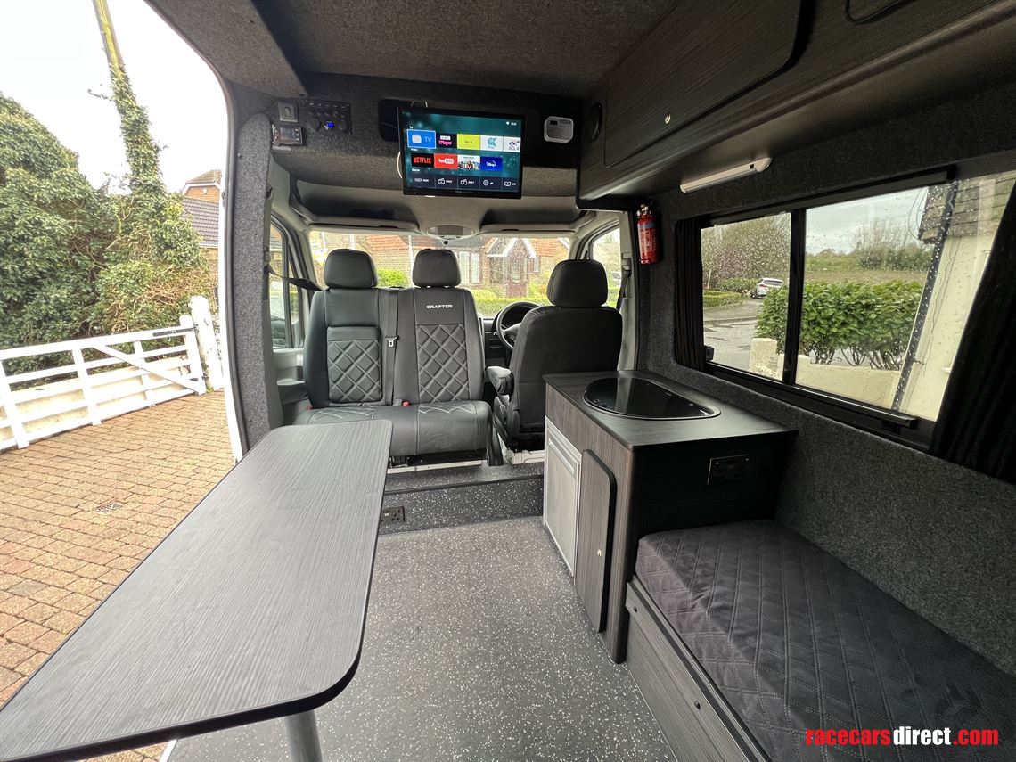 2015-lwb-volkswagen-crafter-race-van