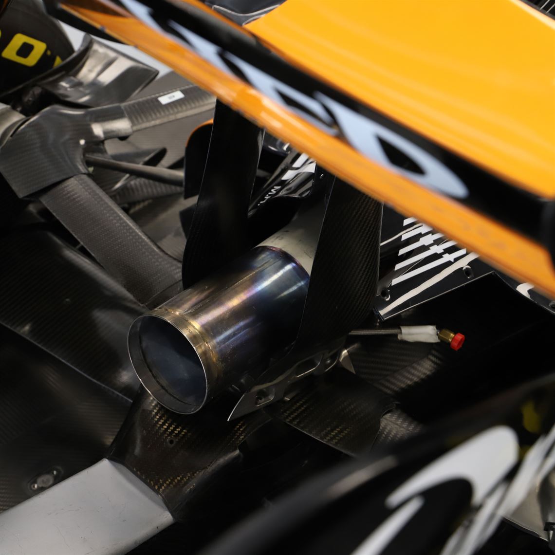 24-hours-left-2015-force-india-vjm08-03-ex-ra