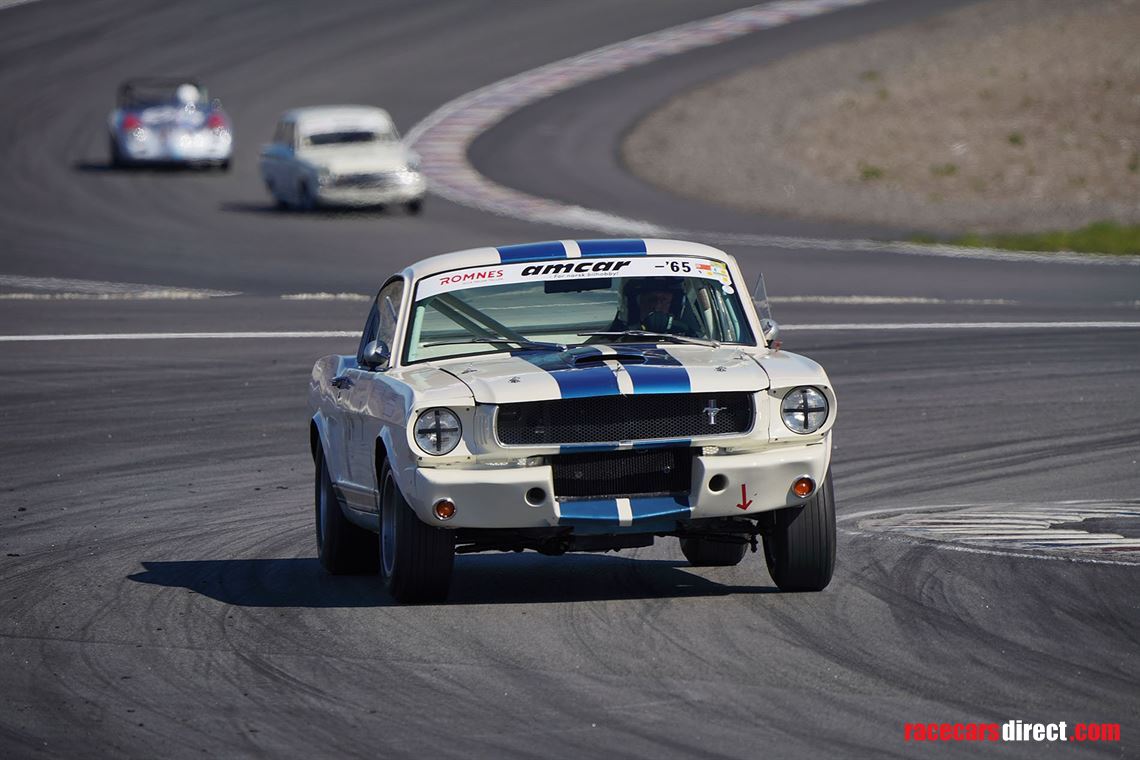 ford-mustang-shelby-gt350