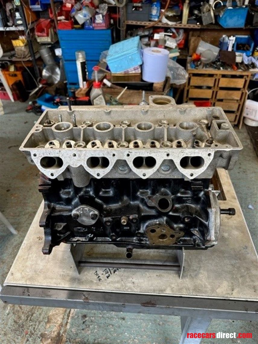 Racecarsdirect.com - Cosworth BDA 1000cc Race engine