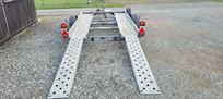 woodford-106-x-56-trailer-with-motor-movers