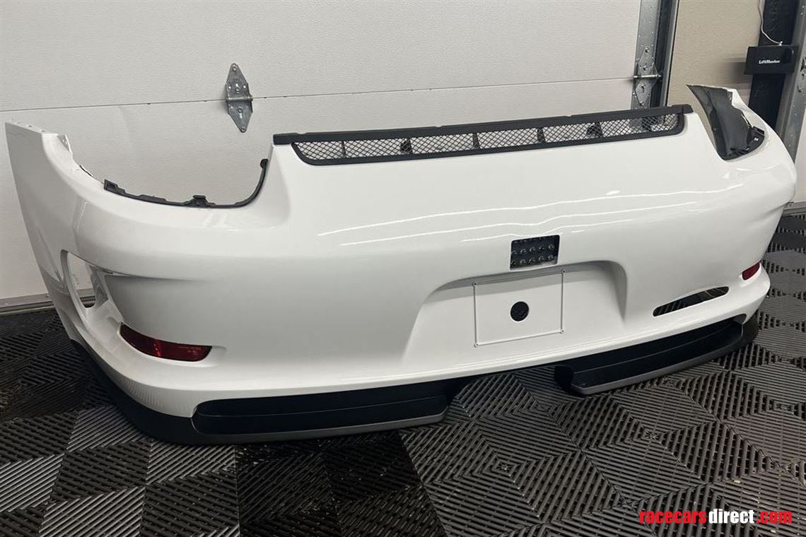 porsche-motorsports-9911-gt3-cup-rear-bumper